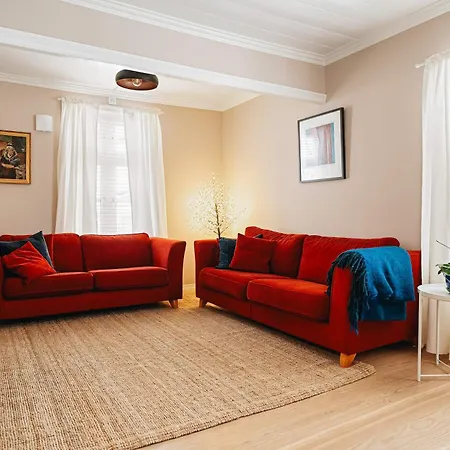 Dinbnb Homes L Charming 2-bedroom By The Sea Cozy Bergen