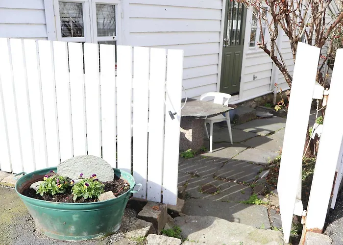 Сasa de vacaciones Dinbnb Homes L Charming 2-bedroom By The Sea Cozy Bergen