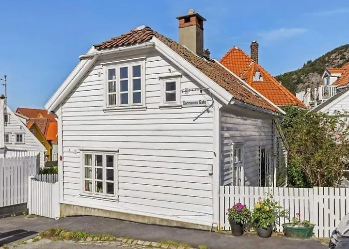 Σπίτι διακοπών Dinbnb Homes L Charming 2-bedroom By The Sea Cozy