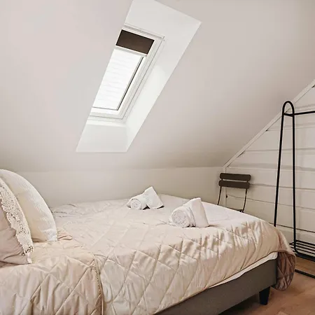 Nyaraló Dinbnb Homes L Charming 2-bedroom By The Sea Cozy Bergen